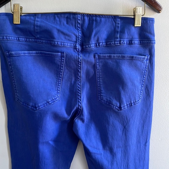 Free People Penny Pull on Flare Jeans Size 30 NWT - Picture 7 of 16